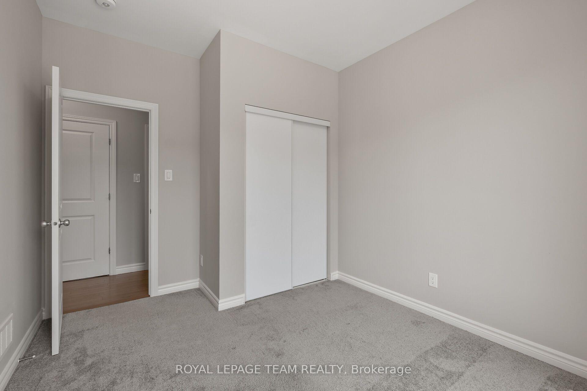 Photo 16 of Unit F, 725 Dearborn Private, Ottawa, Blossom Park/Kemp Park/Findlay Creek — HOMEH