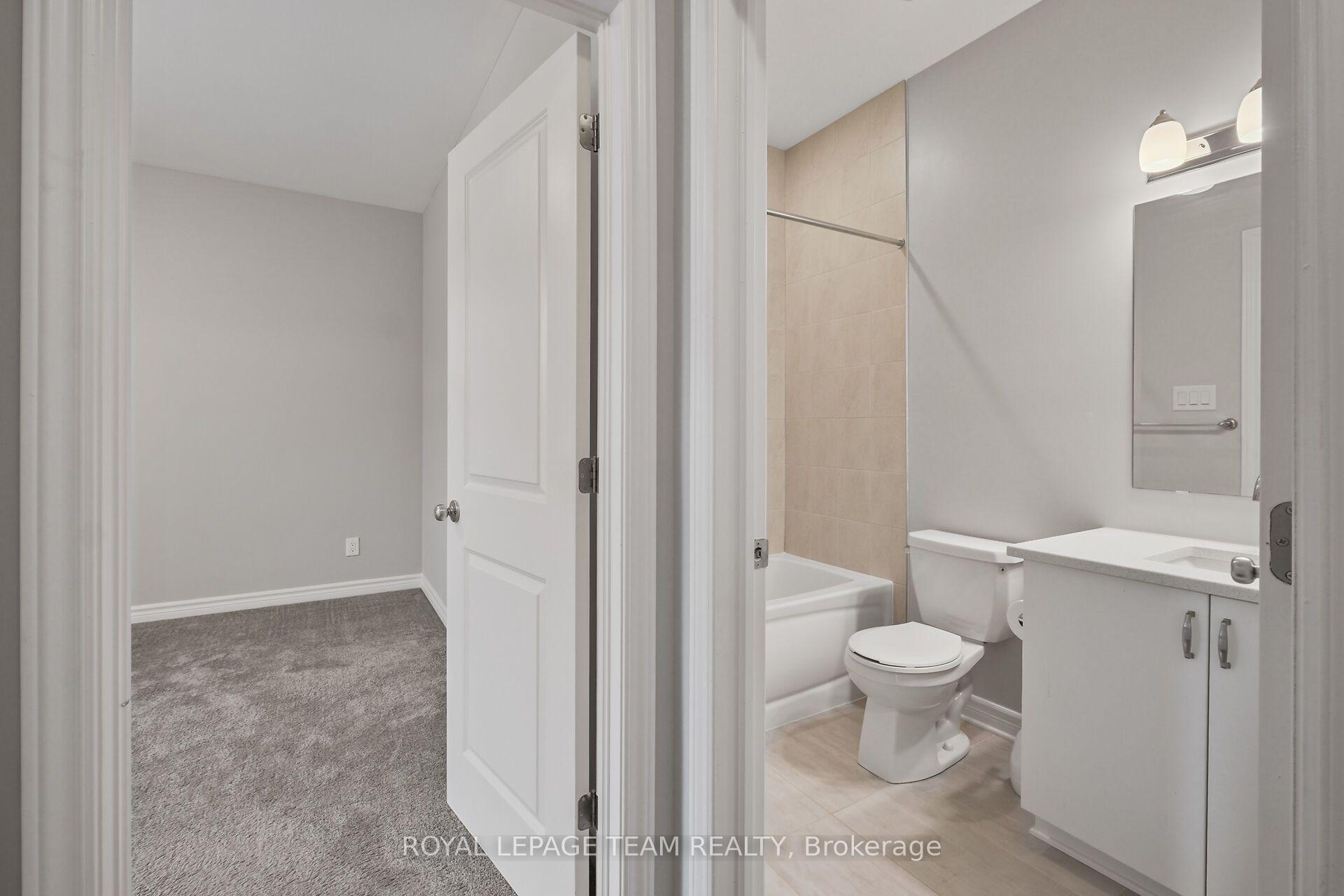 Photo 17 of Unit F, 725 Dearborn Private, Ottawa, Blossom Park/Kemp Park/Findlay Creek — HOMEH