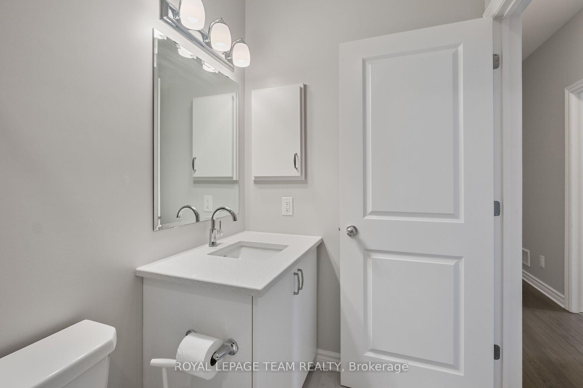 Photo 19 of Unit F, 725 Dearborn Private, Ottawa, Blossom Park/Kemp Park/Findlay Creek — HOMEH