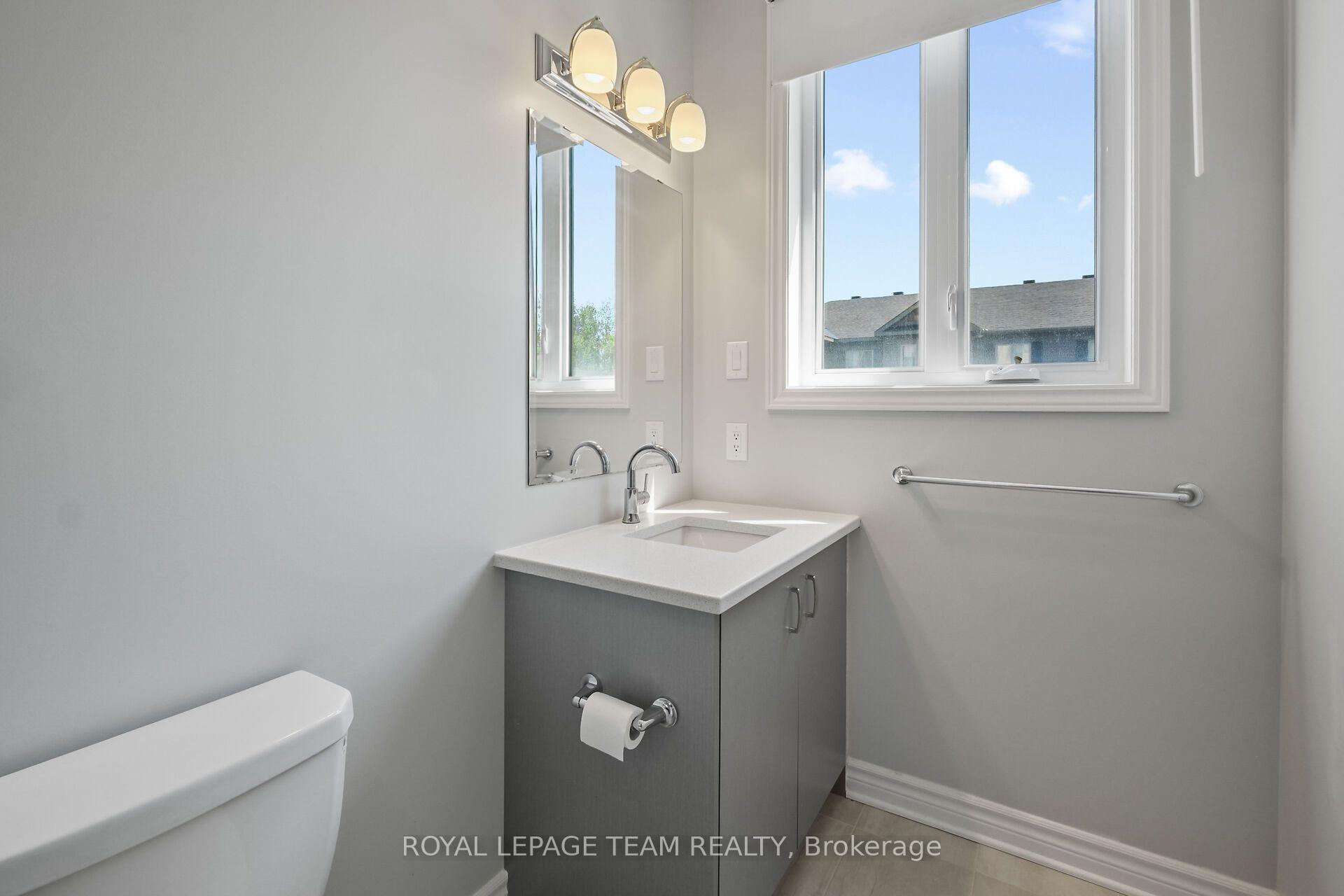 Photo 22 of Unit F, 725 Dearborn Private, Ottawa, Blossom Park/Kemp Park/Findlay Creek — HOMEH