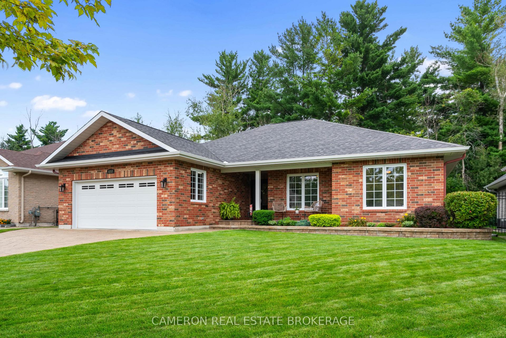 Photo 1 of 1217 Innwood Avenue, Cornwall, Cornwall — HOMEH