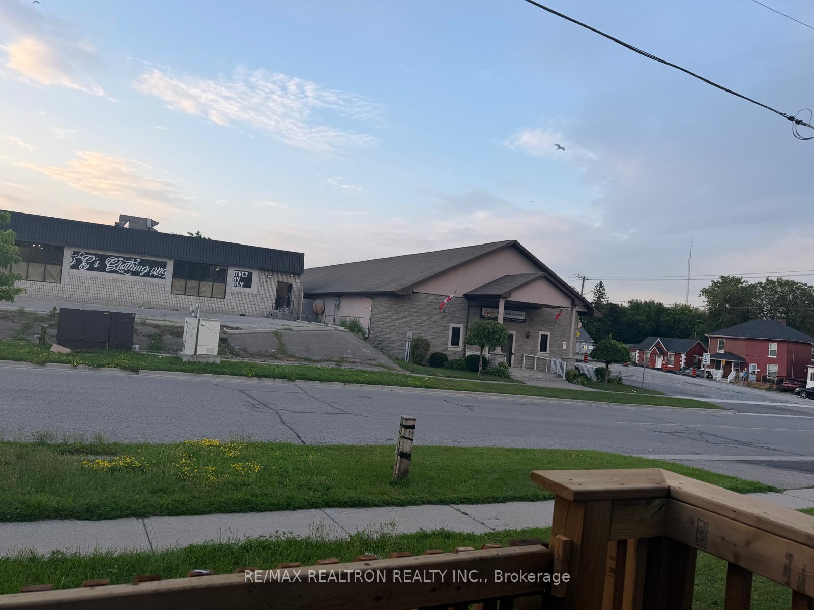 Photo 81 of 31 Albany Street, Oshawa, Central — HOMEH