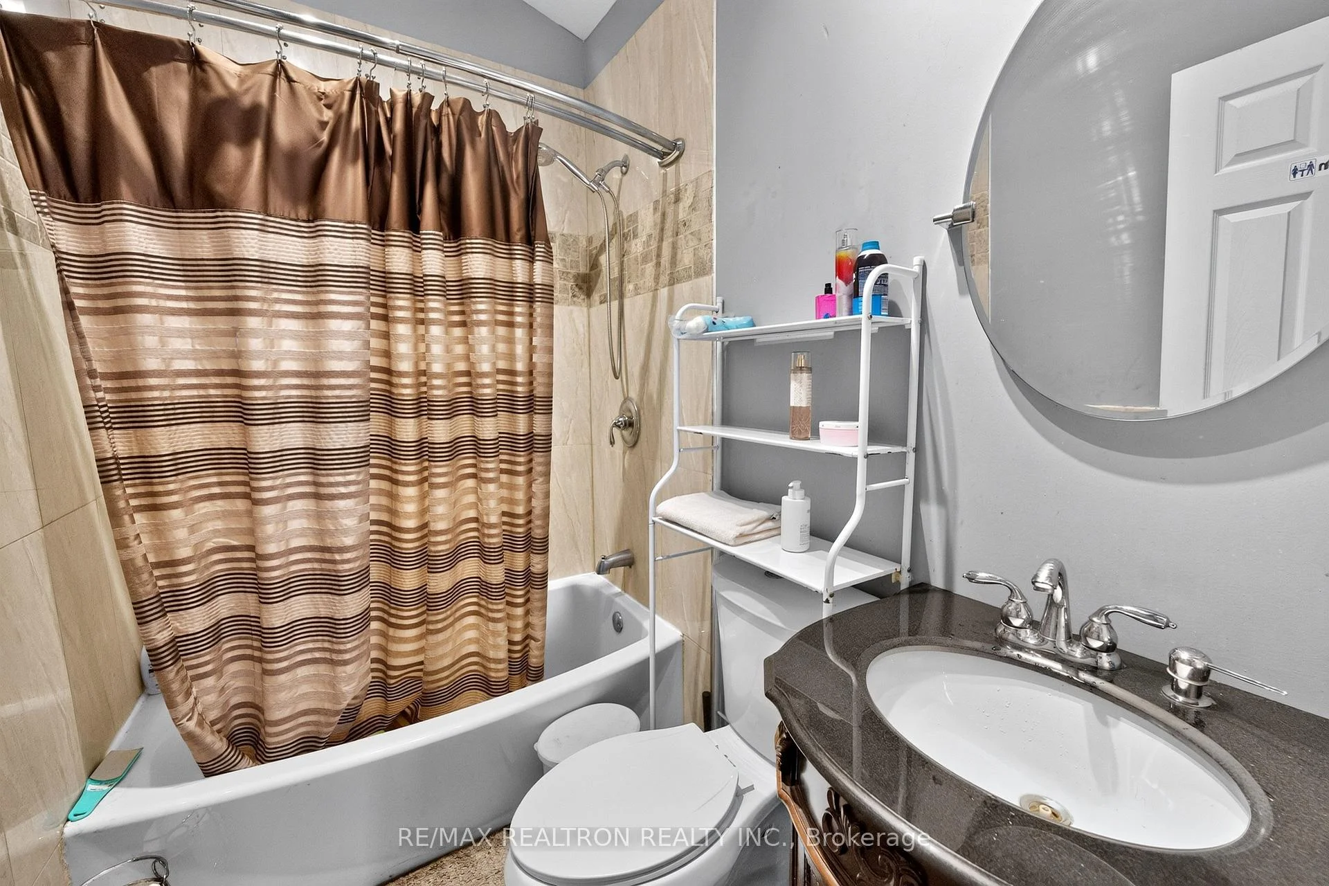 Photo 46 of 31 Albany Street, Oshawa, Central — HOMEH