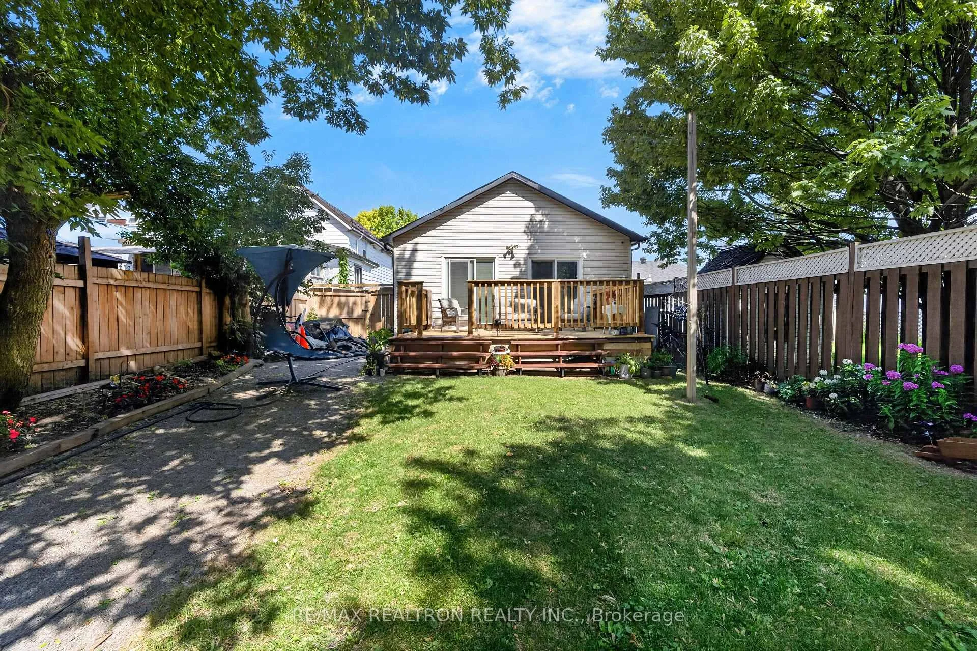 Photo 89 of 31 Albany Street, Oshawa, Central — HOMEH