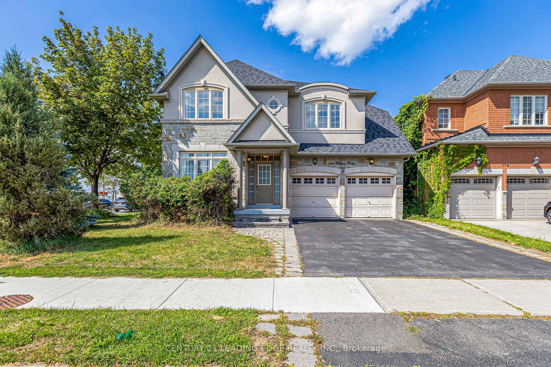 Photo 2 of 180 Coltrane Drive, Vaughan, Patterson — HOMEH