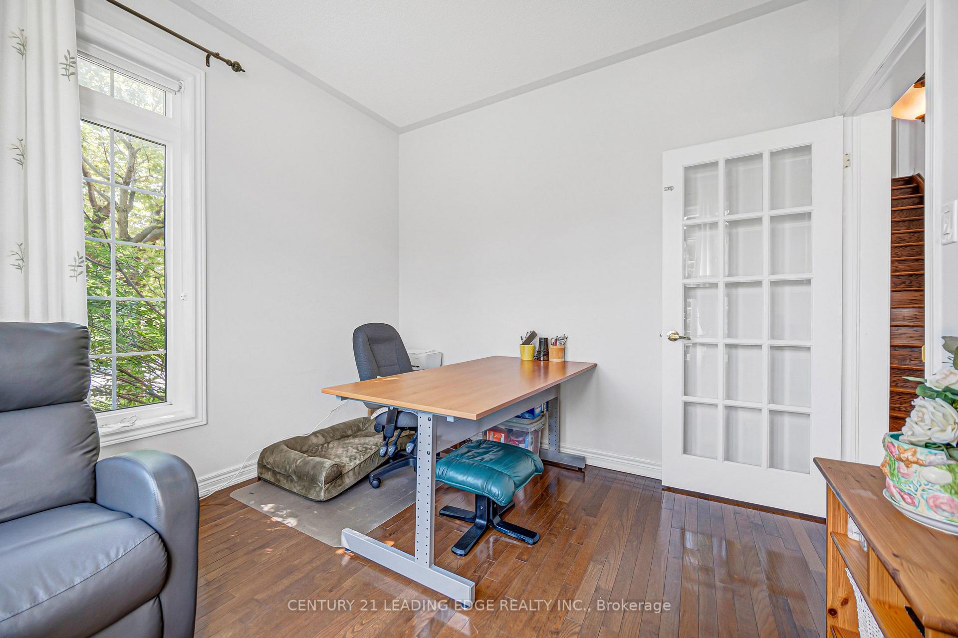 Photo 5 of 180 Coltrane Drive, Vaughan, Patterson — HOMEH