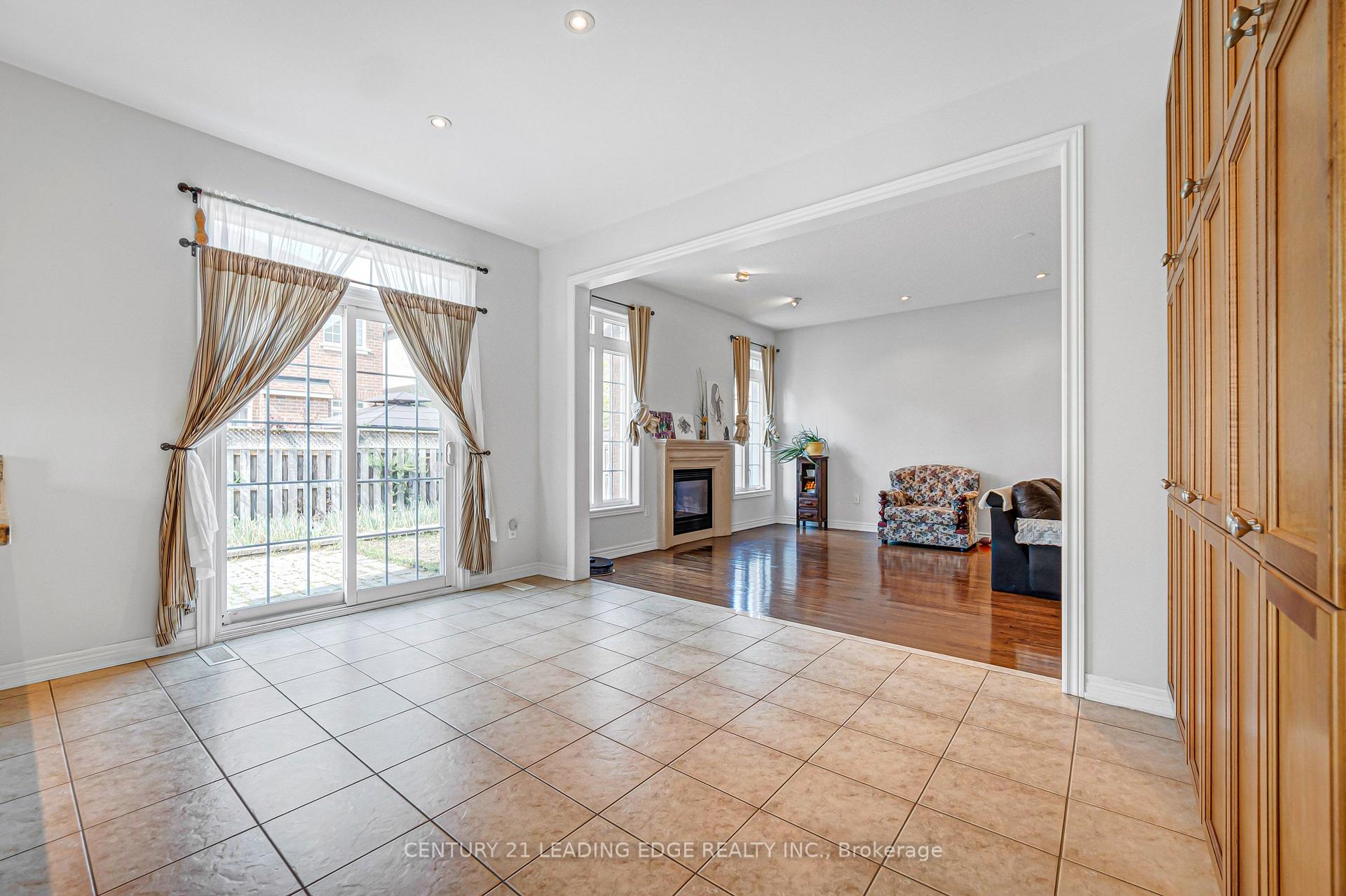 Photo 19 of 180 Coltrane Drive, Vaughan, Patterson — HOMEH