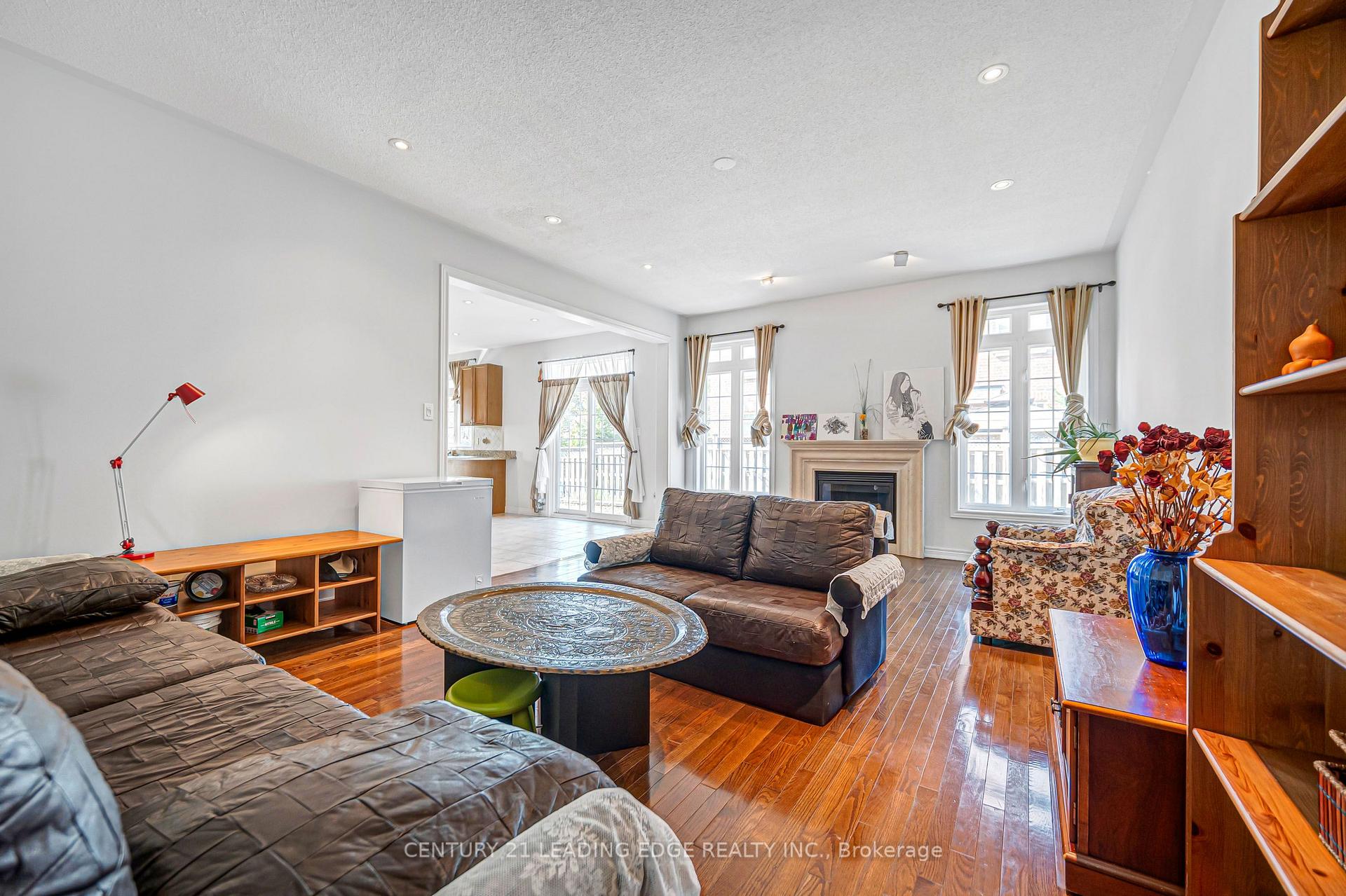 Photo 23 of 180 Coltrane Drive, Vaughan, Patterson — HOMEH