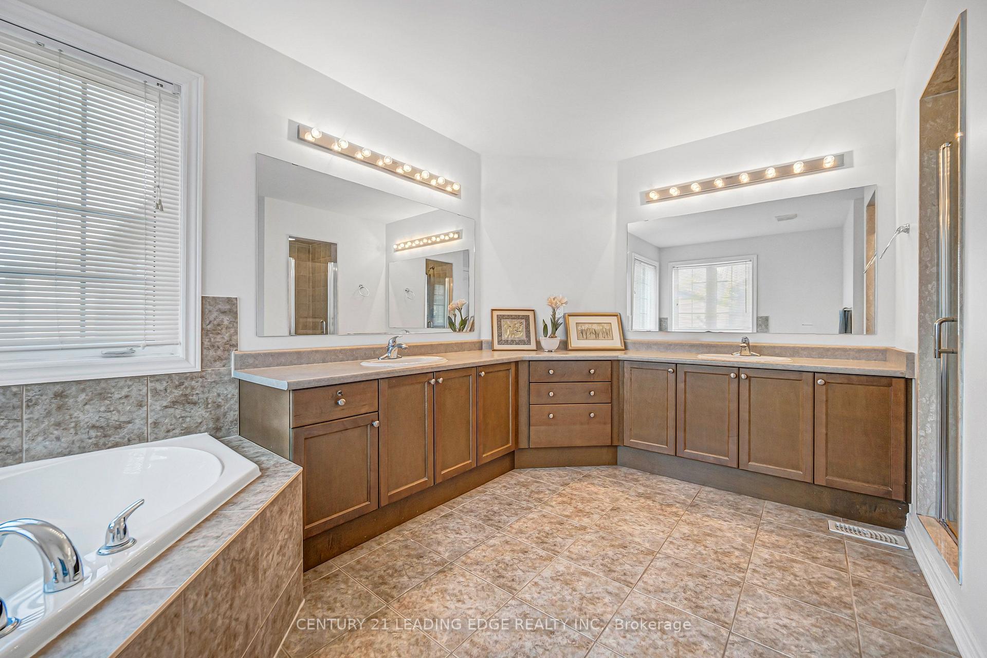 Photo 29 of 180 Coltrane Drive, Vaughan, Patterson — HOMEH