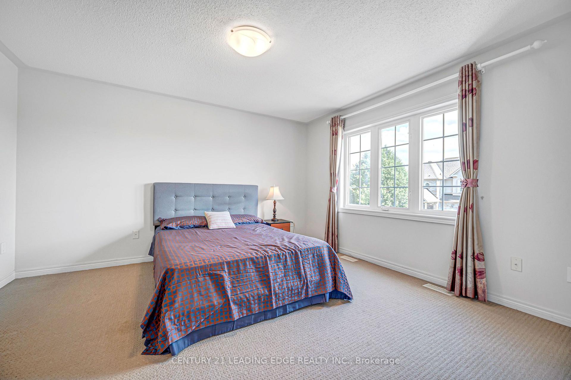Photo 33 of 180 Coltrane Drive, Vaughan, Patterson — HOMEH