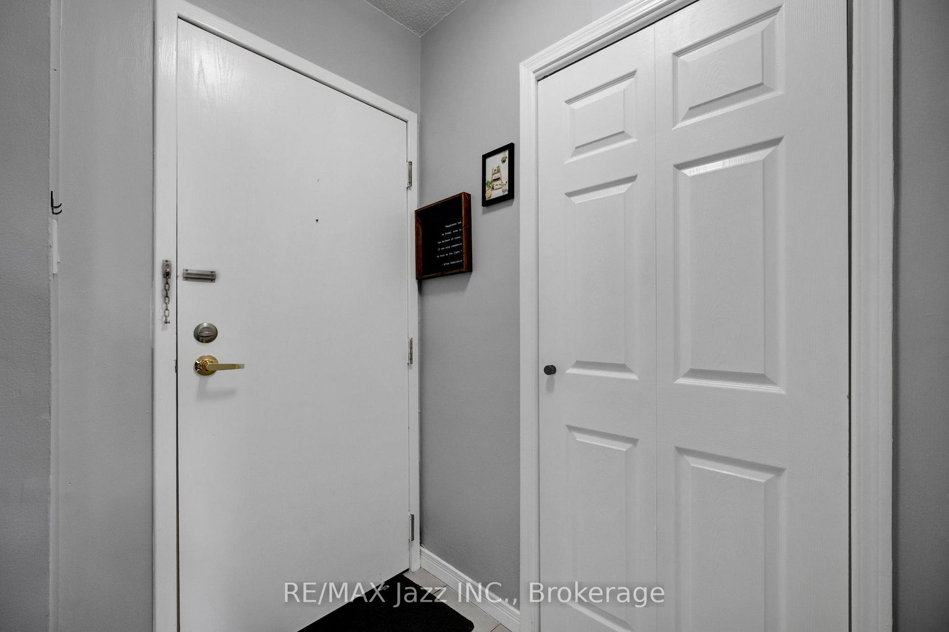 Photo 2 of Unit 608, 80 Athol Street E, Oshawa, Central — HOMEH