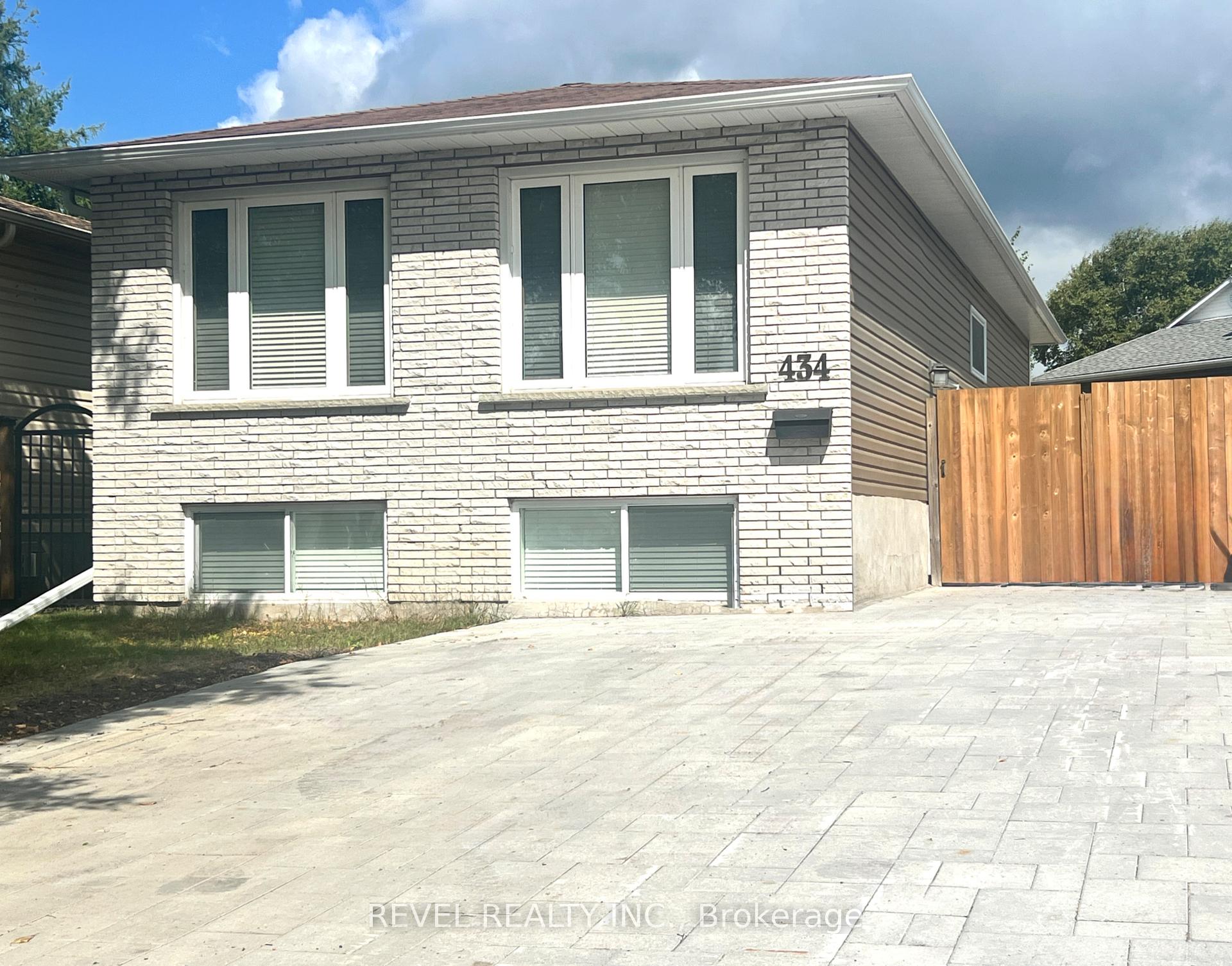 Photo 1 of 434 Lonergan Boulevard, Timmins, TNW - Riverpark — HOMEH