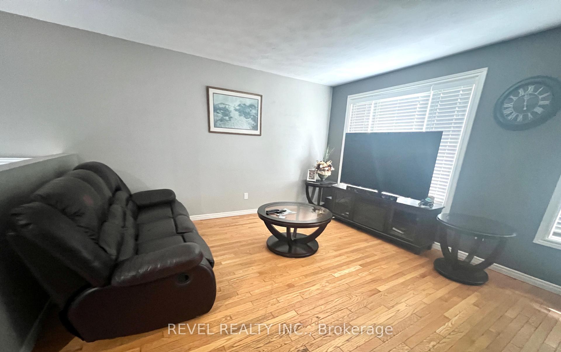 Photo 10 of 434 Lonergan Boulevard, Timmins, TNW - Riverpark — HOMEH