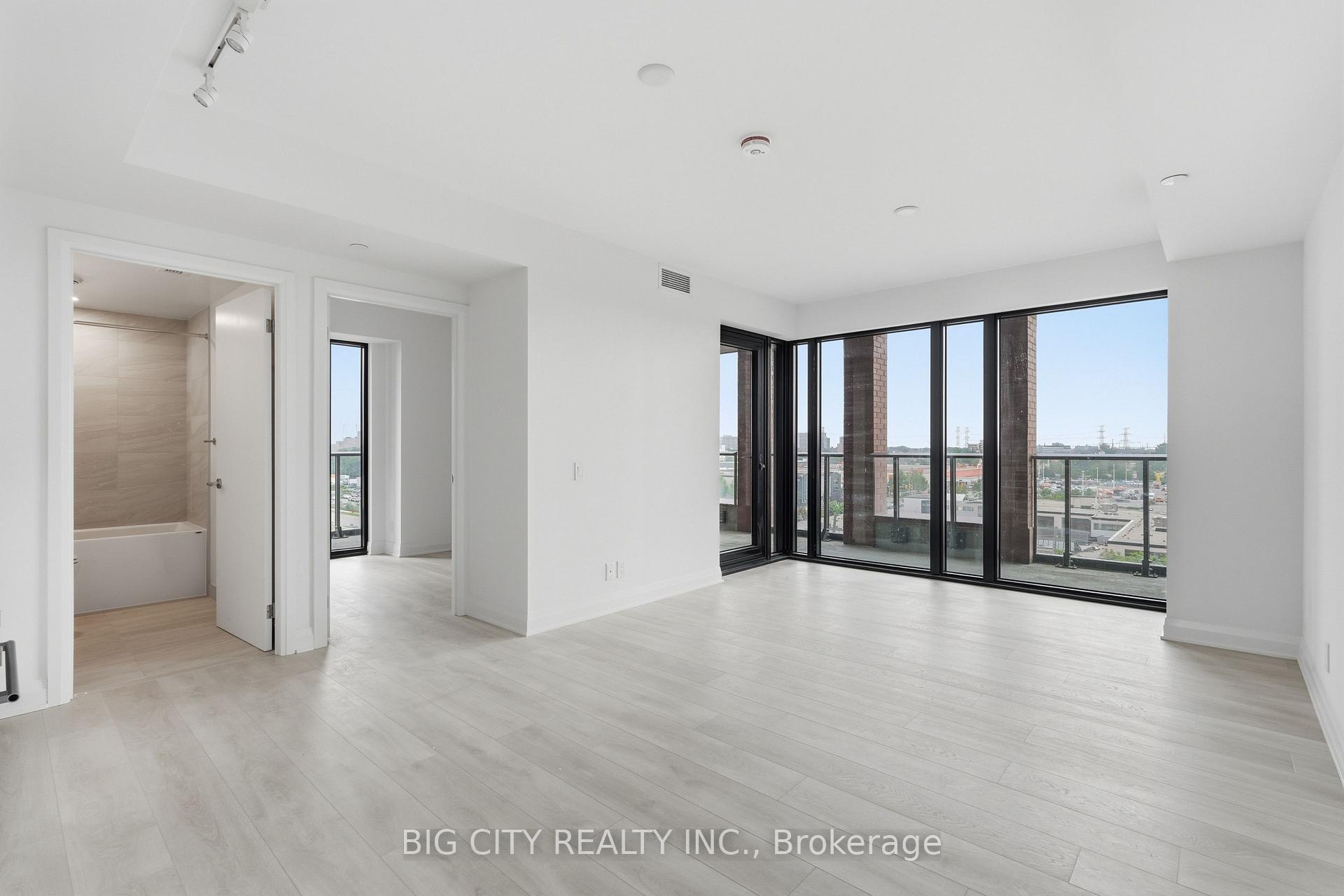Photo 4 of Unit 610, 25 Frederick Todd Way, Toronto, Thorncliffe Park — HOMEH