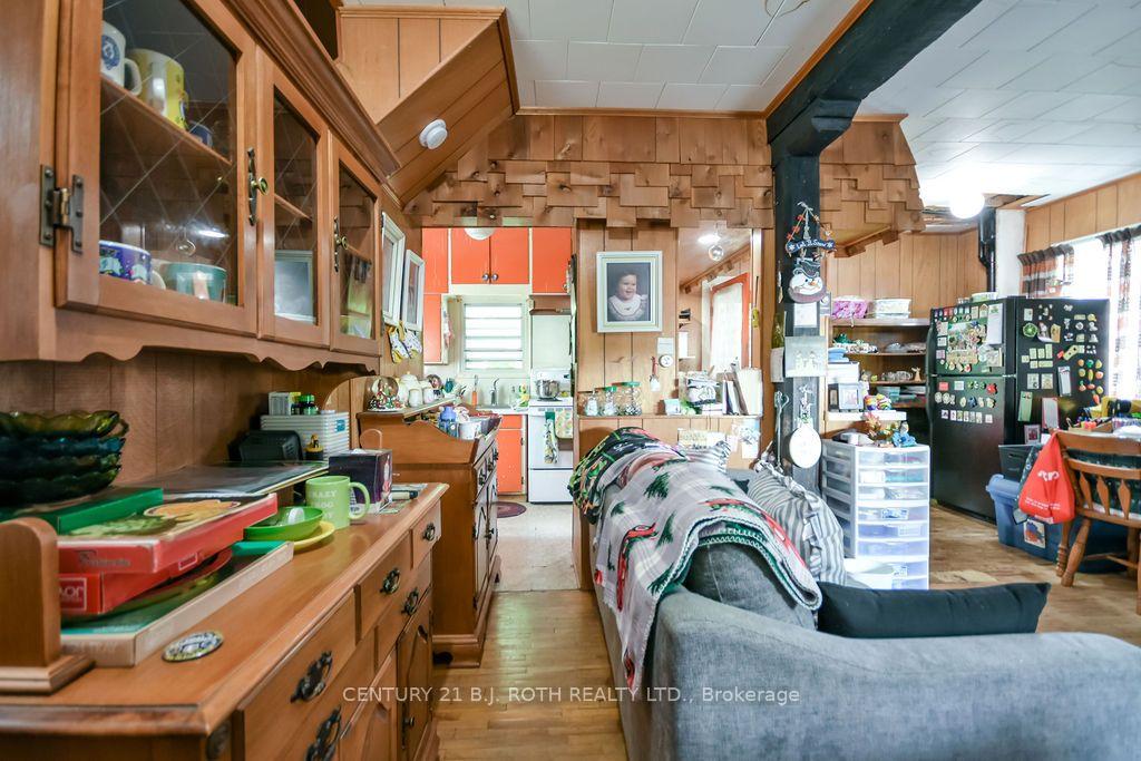 Photo 11 of 183 Cedar Street, Orillia — HOMEH