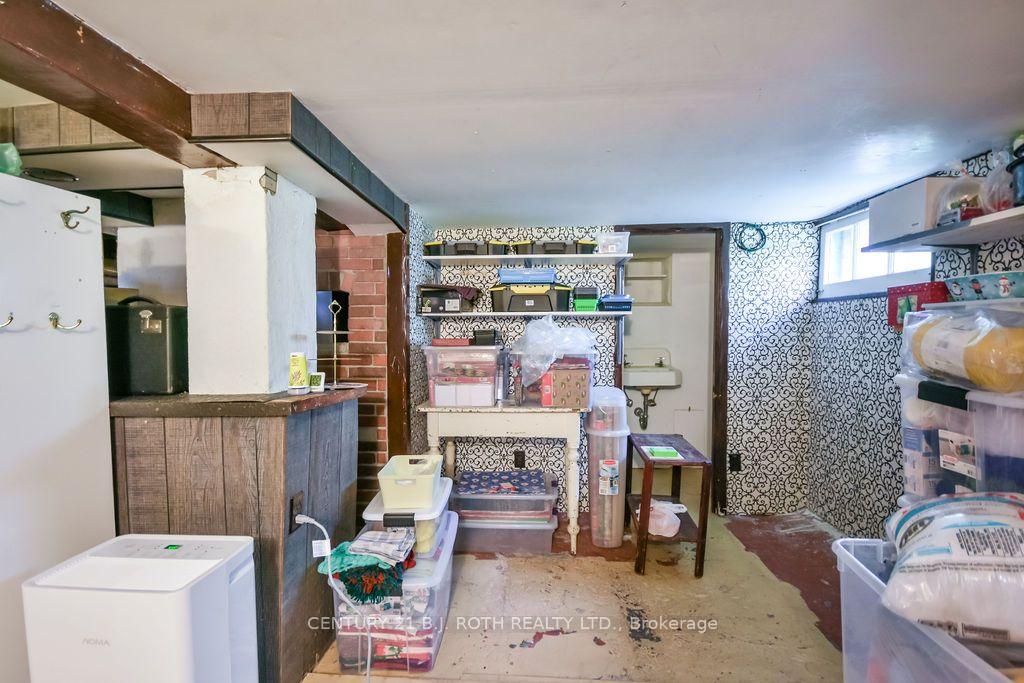 Photo 17 of 183 Cedar Street, Orillia — HOMEH