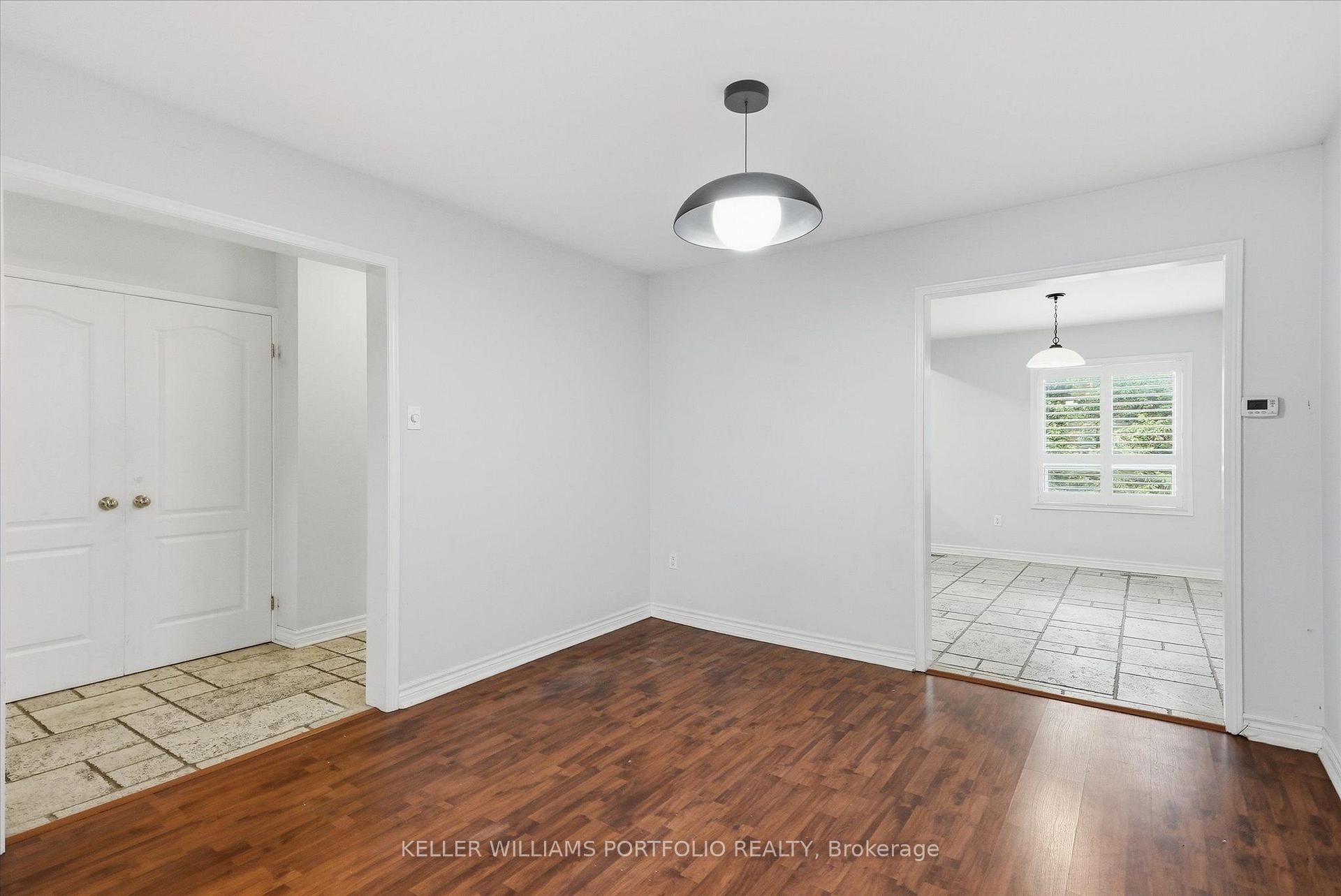 Photo 12 of 21 Tova Place, Vaughan, Beverley Glen — HOMEH