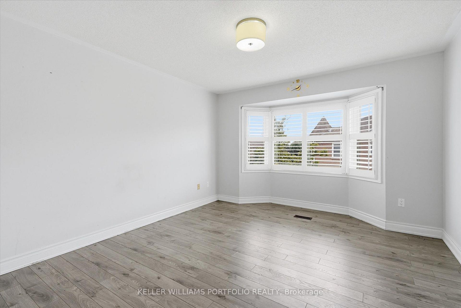 Photo 26 of 21 Tova Place, Vaughan, Beverley Glen — HOMEH