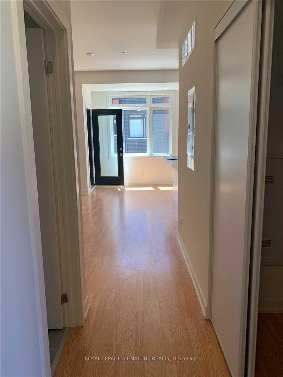 Photo 1 of Unit 63, 370B Red Maple Road, Richmond Hill, Langstaff — HOMEH