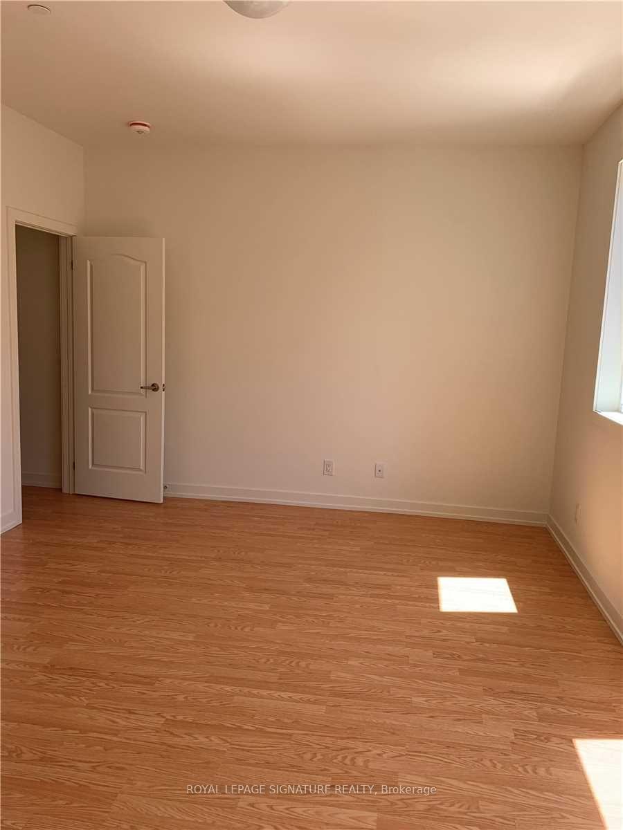 Photo 3 of Unit 63, 370B Red Maple Road, Richmond Hill, Langstaff — HOMEH