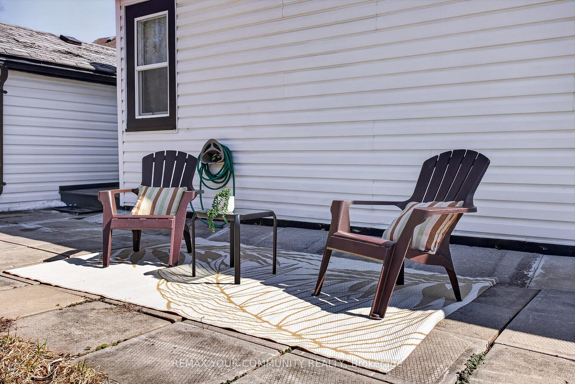 Photo 25 of 426 Wolsely Street, Peterborough, Northcrest Ward 5 — HOMEH