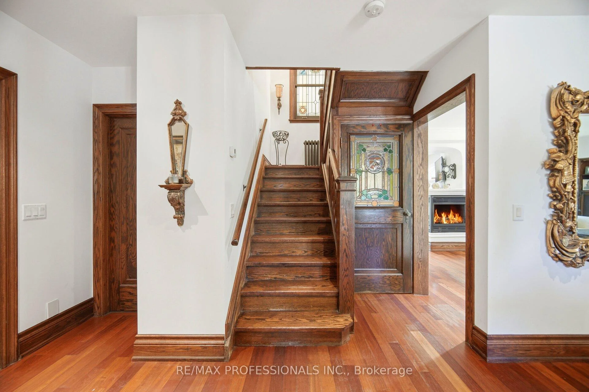 Photo 23 of 29 Mattice Road, Etobicoke, Islington-City Centre West — HOMEH