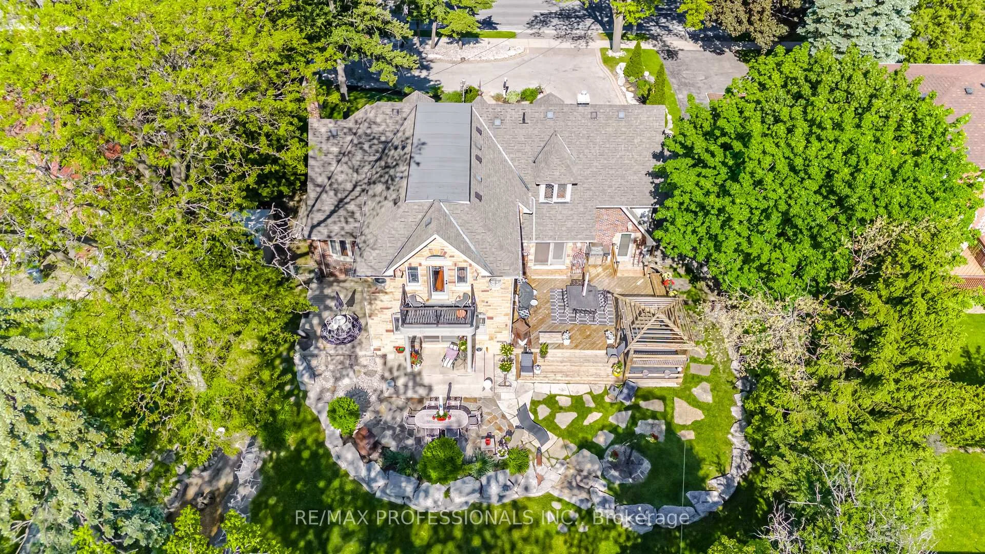 Photo 51 of 29 Mattice Road, Etobicoke, Islington-City Centre West — HOMEH