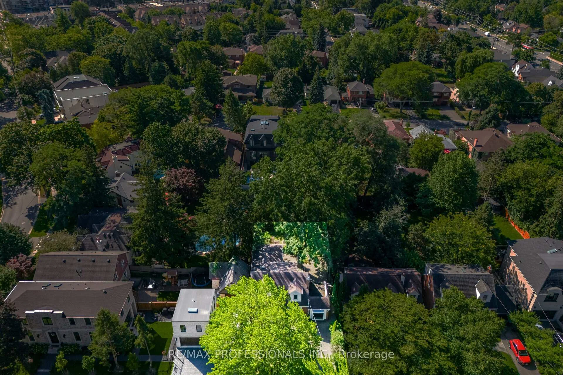 Photo 61 of 29 Mattice Road, Etobicoke, Islington-City Centre West — HOMEH