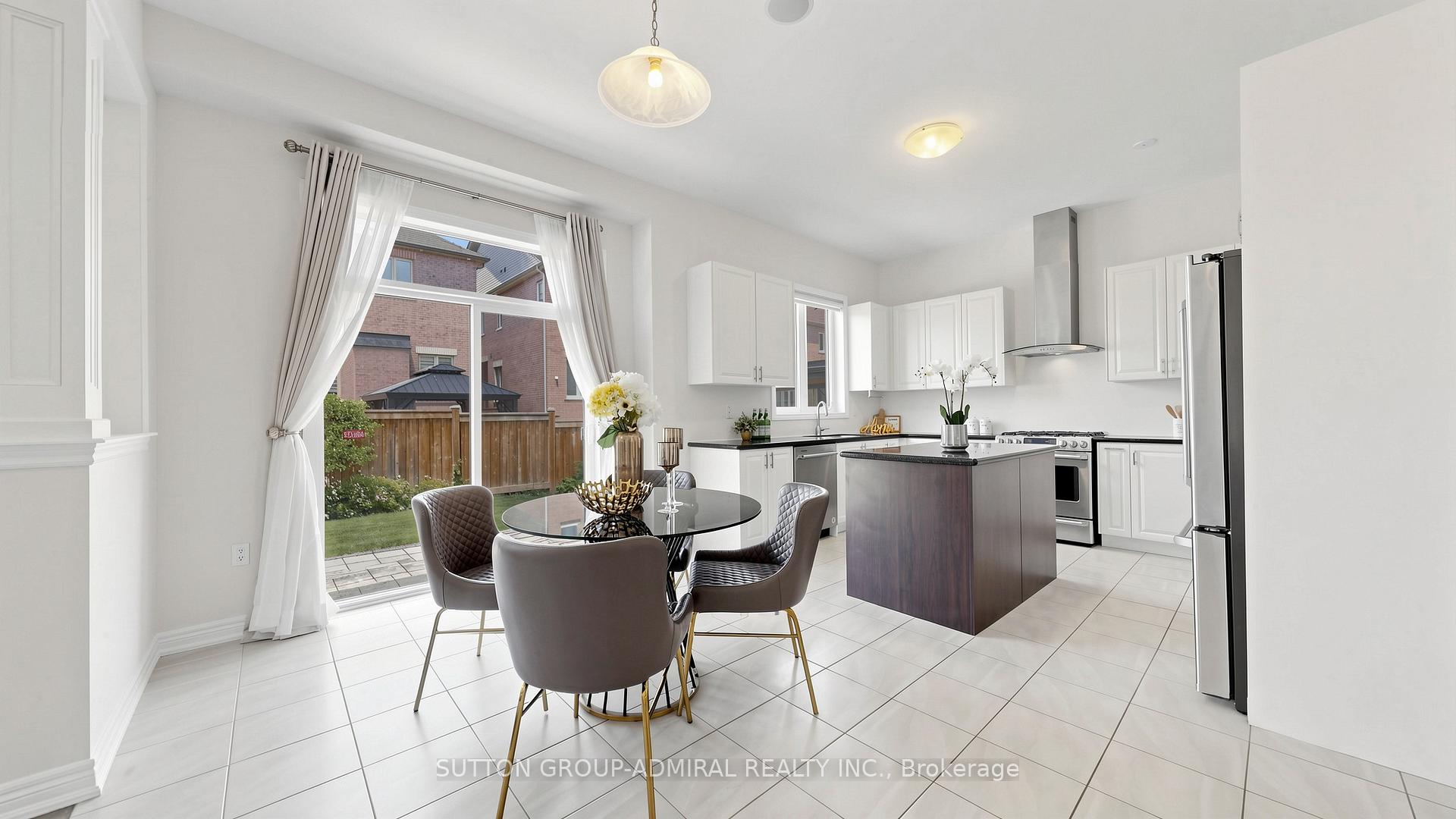 Photo 11 of 284 East's Corners Boulevard, Vaughan, Kleinburg — HOMEH