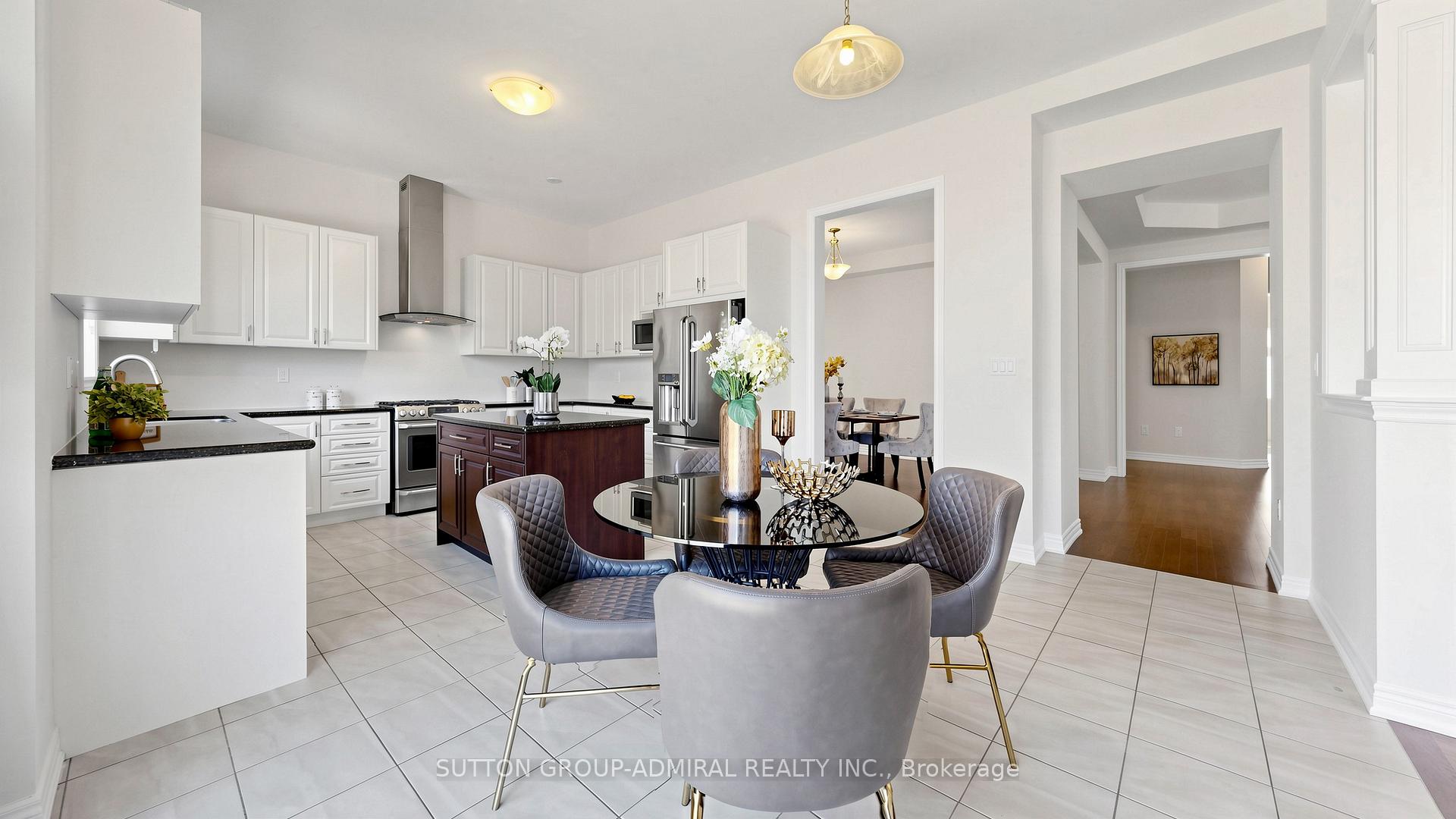 Photo 12 of 284 East's Corners Boulevard, Vaughan, Kleinburg — HOMEH