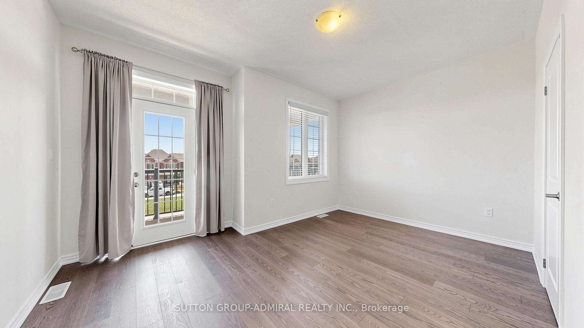 Photo 30 of 284 East's Corners Boulevard, Vaughan, Kleinburg — HOMEH