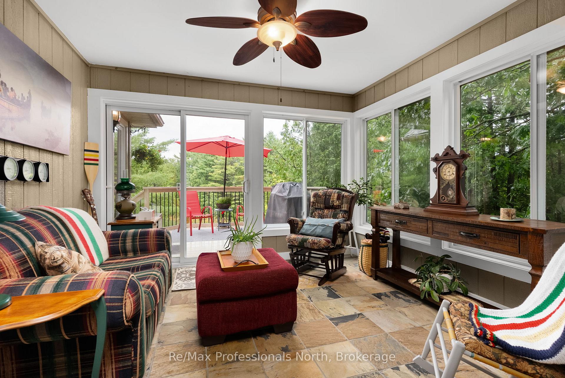 Photo 12 of 1005 Laidlaw Avenue, Gravenhurst, Morrison — HOMEH