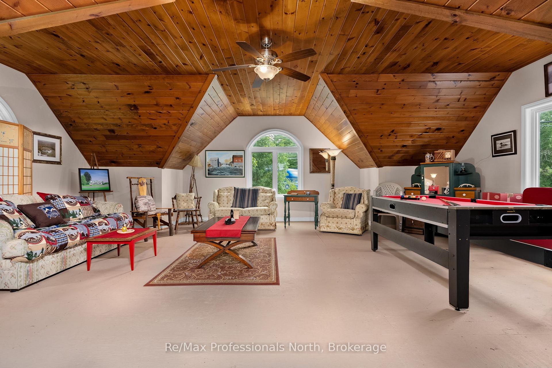 Photo 31 of 1005 Laidlaw Avenue, Gravenhurst, Morrison — HOMEH