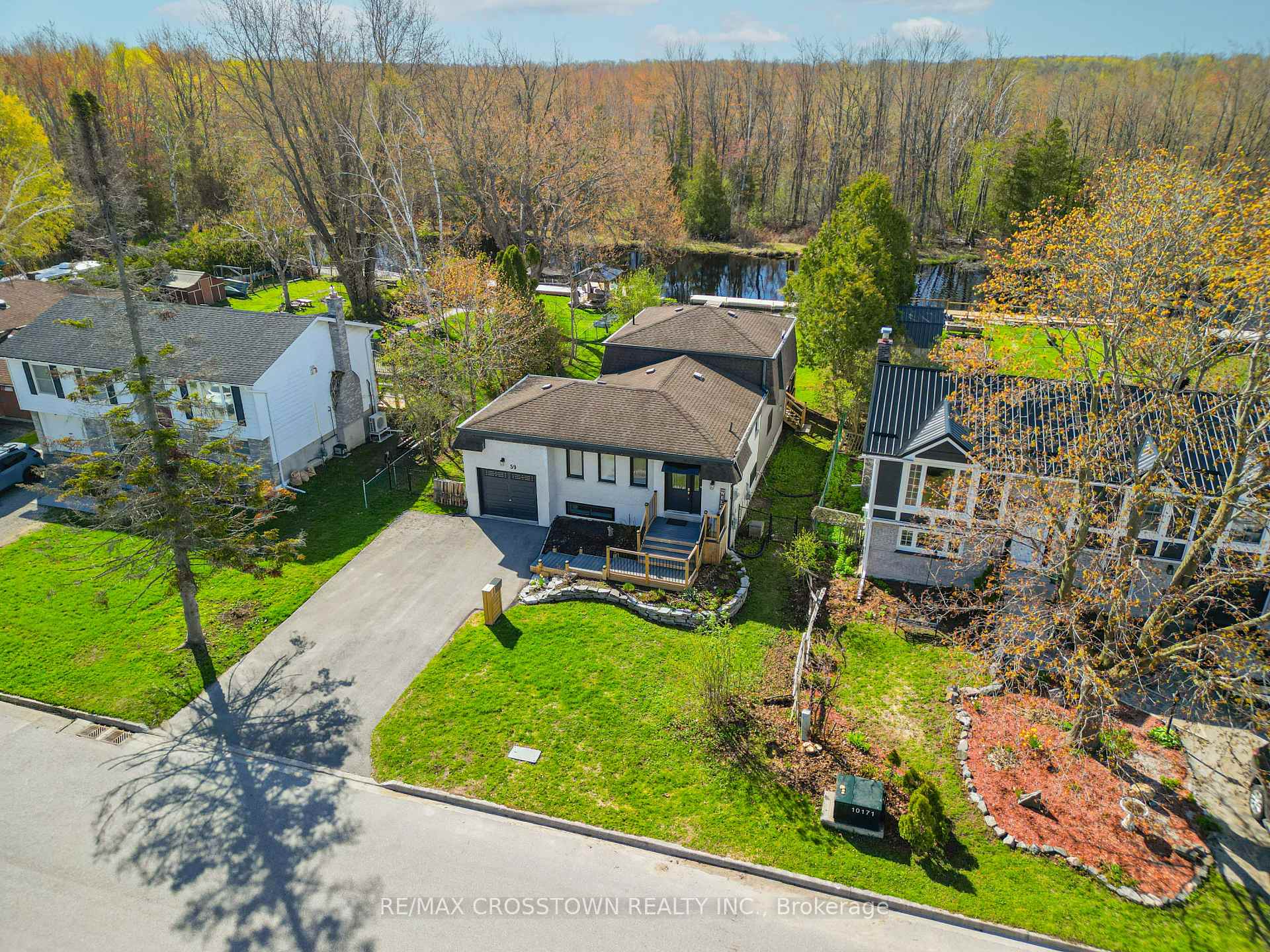 Photo 4 of 59 Lankin Boulevard, Orillia — HOMEH