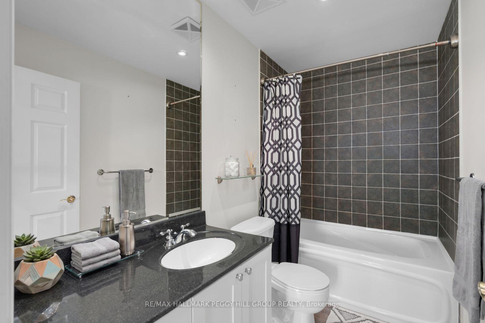 Photo 10 of Unit 901, 6 Toronto Street, Barrie, City Centre — HOMEH