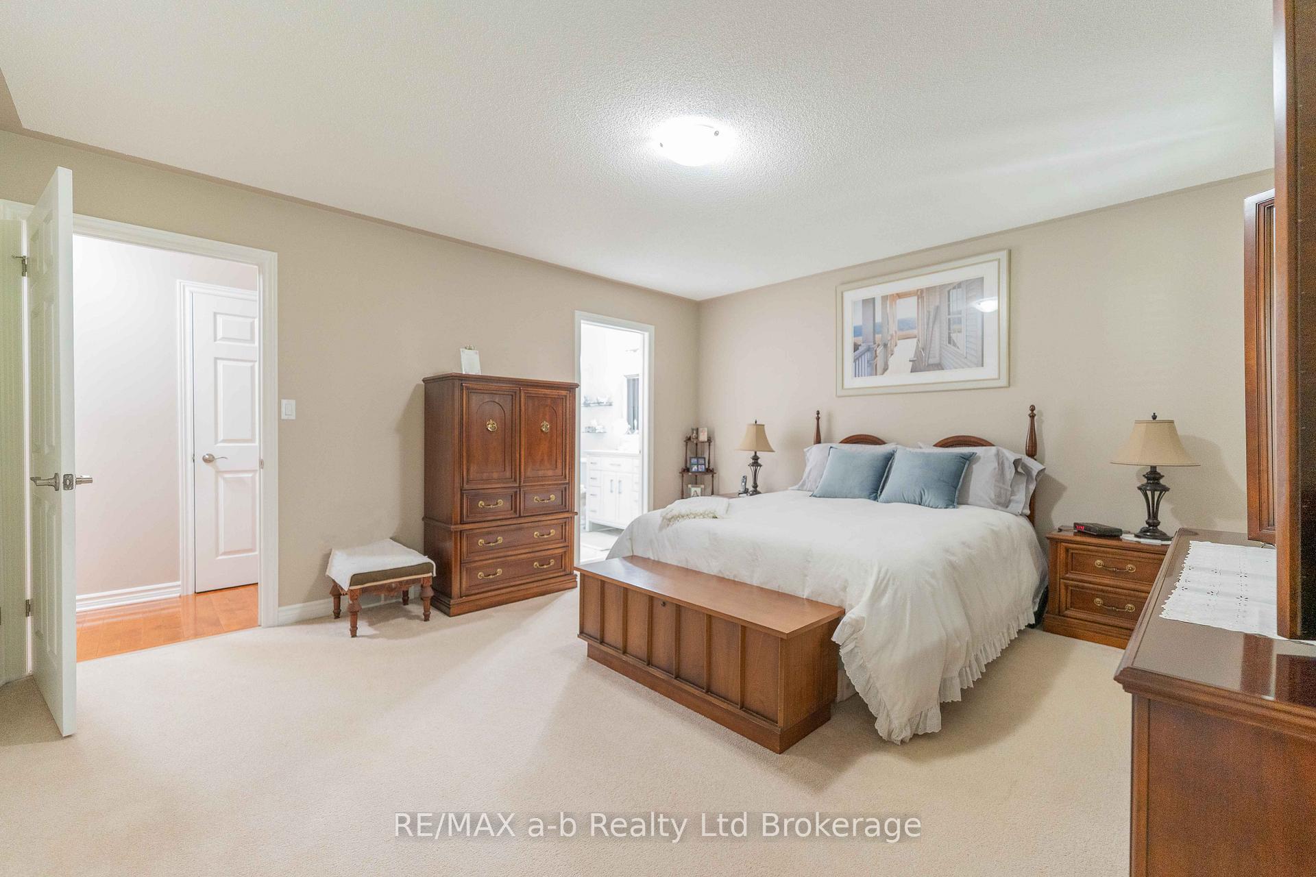 Photo 20 of 23 Armstrong Drive, Tillsonburg — HOMEH