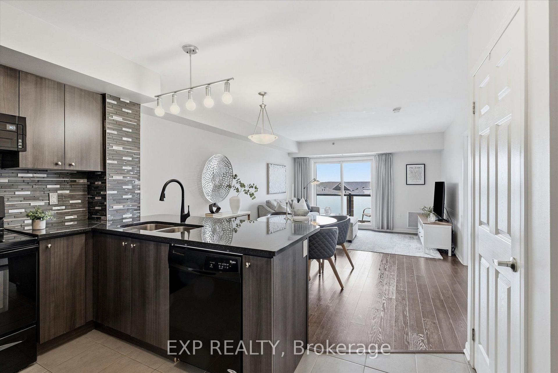 Photo 2 of Unit 412A, 60 Baycliffe Crescent, Brampton, Northwest Brampton — HOMEH