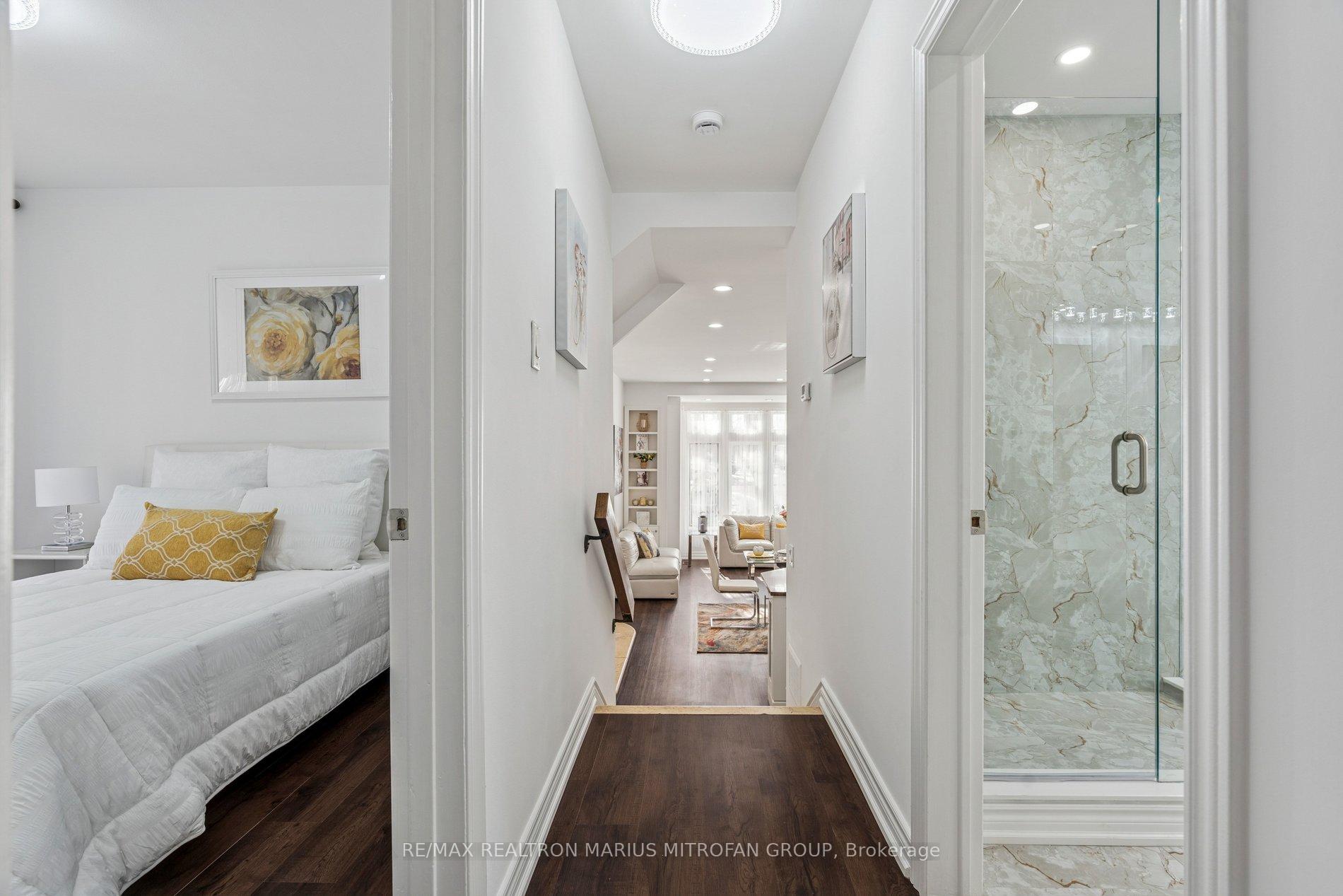 Photo 17 of 7 Rollins Place, Etobicoke, Islington-City Centre West — HOMEH