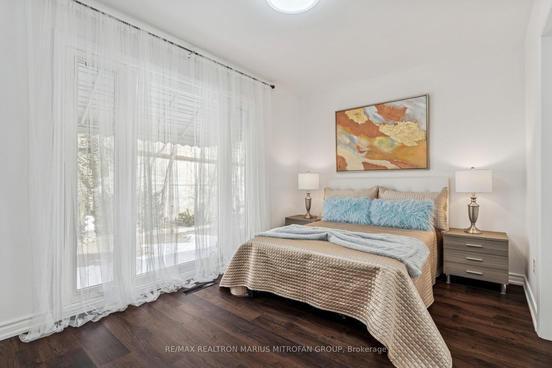 Photo 22 of 7 Rollins Place, Etobicoke, Islington-City Centre West — HOMEH