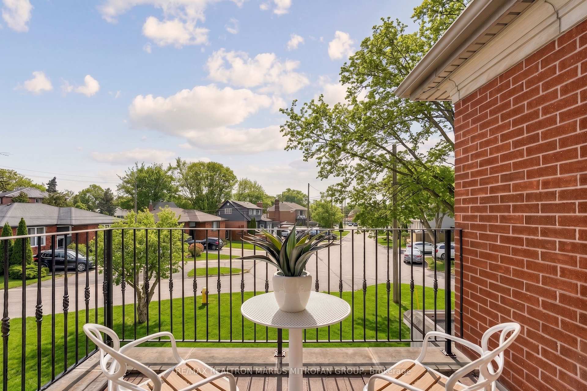 Photo 34 of 7 Rollins Place, Etobicoke, Islington-City Centre West — HOMEH
