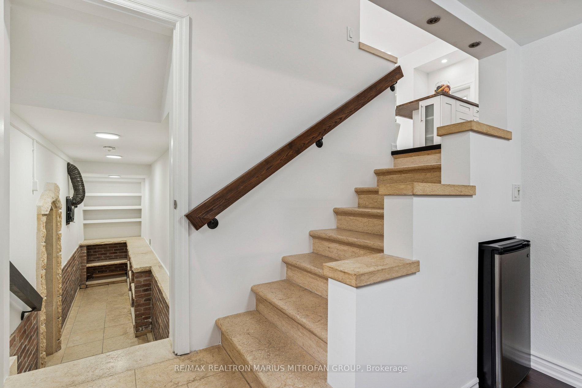 Photo 41 of 7 Rollins Place, Etobicoke, Islington-City Centre West — HOMEH