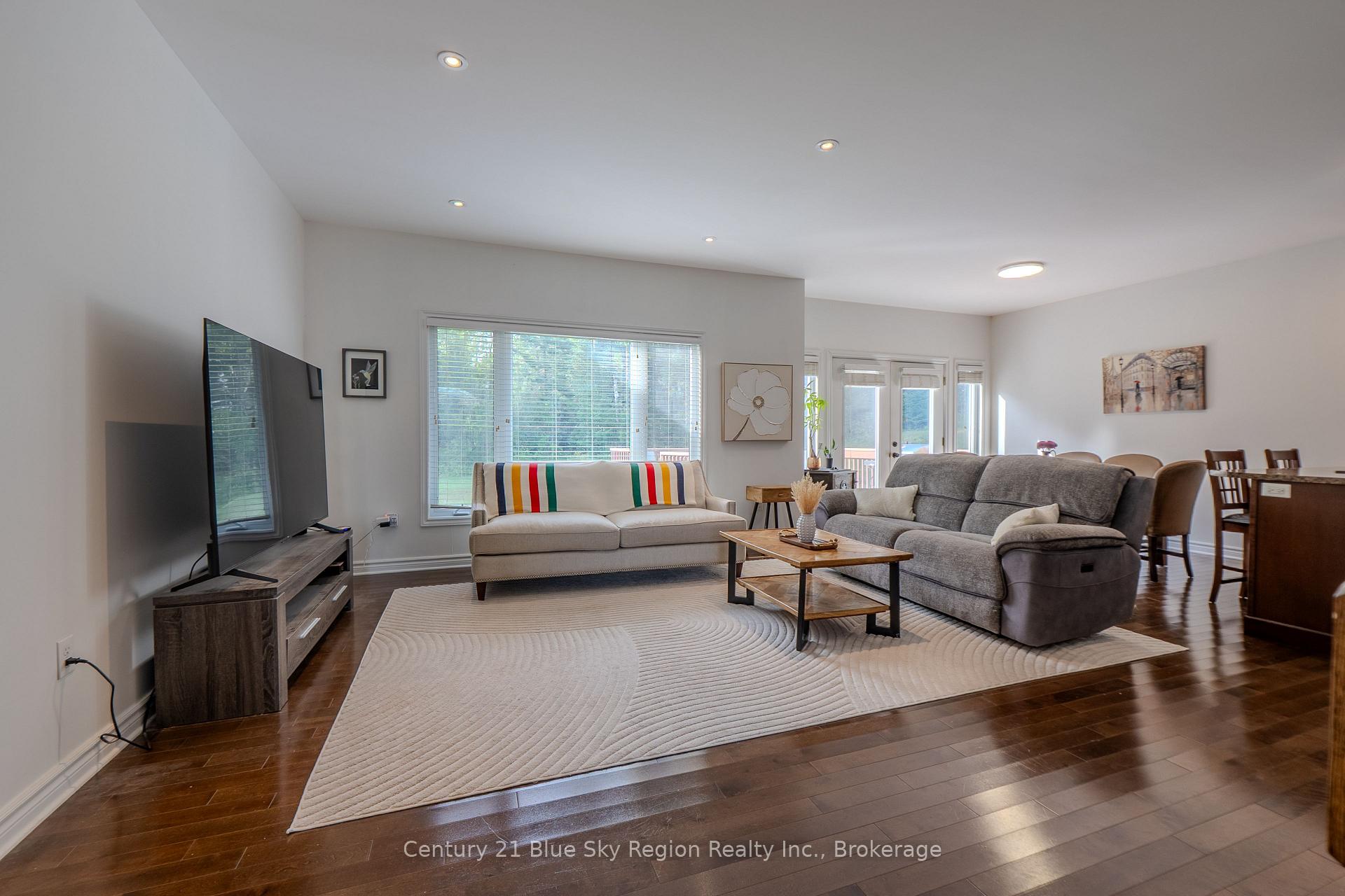 Photo 4 of 24 Osprey Crescent, Callander — HOMEH