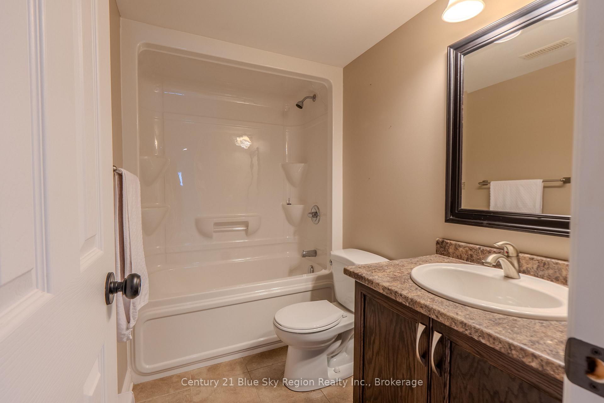 Photo 20 of 24 Osprey Crescent, Callander — HOMEH