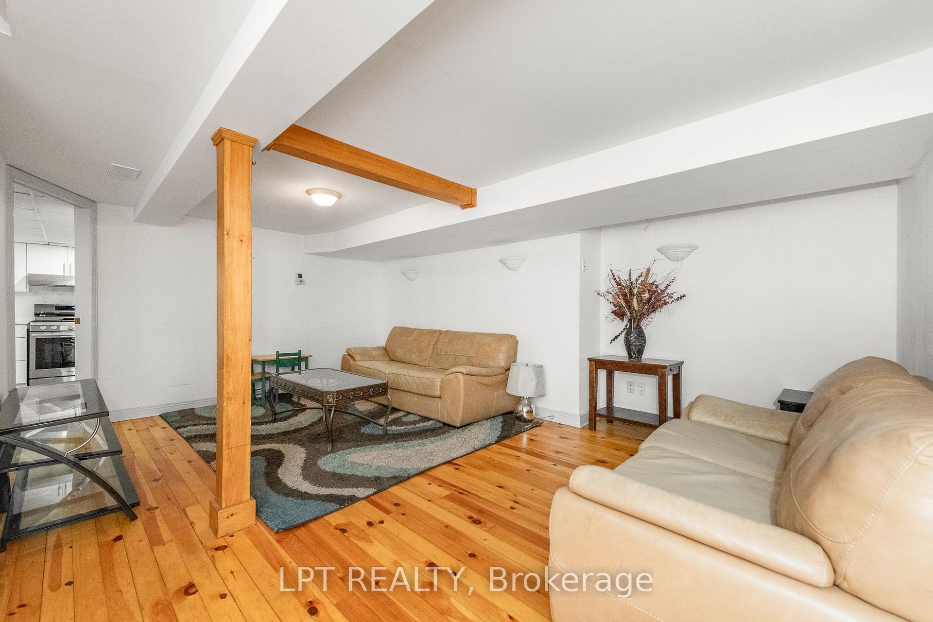 Photo 4 of Unit 999, 999 Cavan Street, Ottawa, Carlington — HOMEH