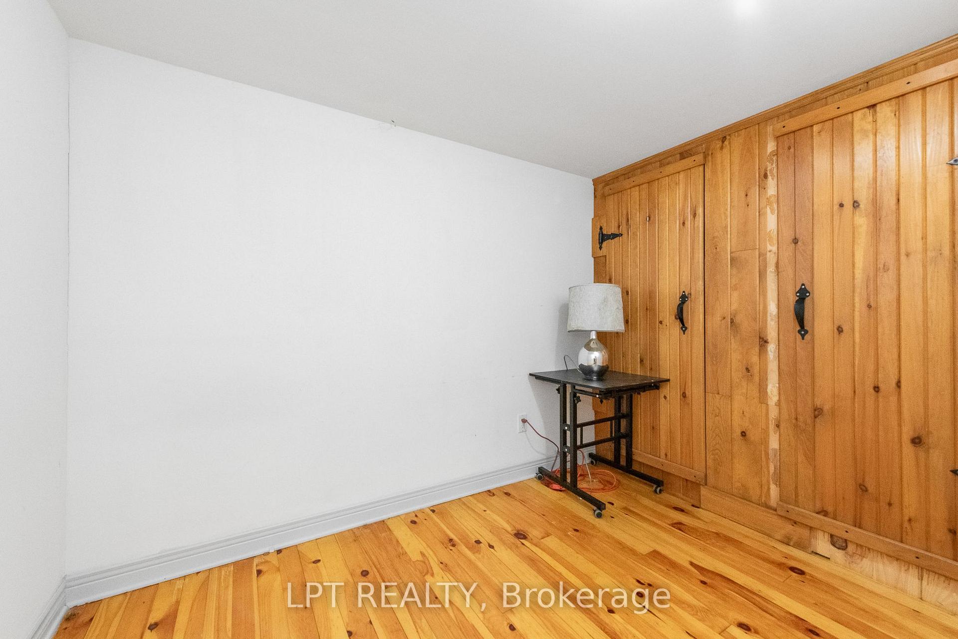Photo 6 of Unit 999, 999 Cavan Street, Ottawa, Carlington — HOMEH