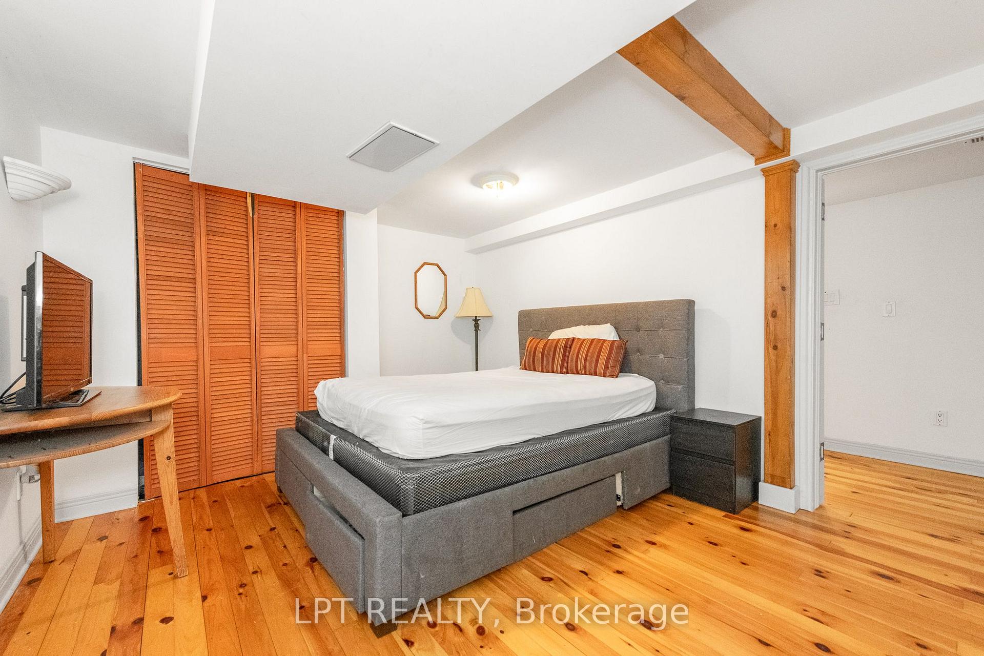 Photo 9 of Unit 999, 999 Cavan Street, Ottawa, Carlington — HOMEH