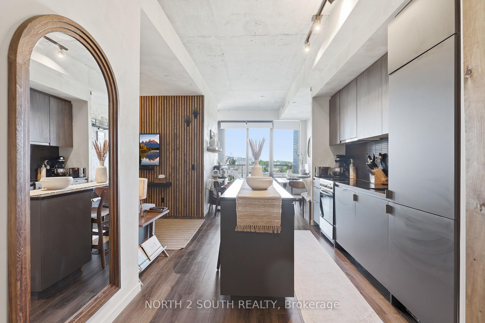 Photo 1 of Unit 717, 7 Smith Crescent, Etobicoke, Stonegate-Queensway — HOMEH