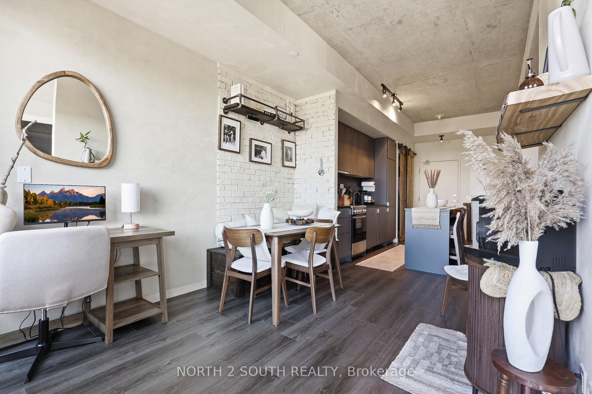 Photo 11 of Unit 717, 7 Smith Crescent, Etobicoke, Stonegate-Queensway — HOMEH