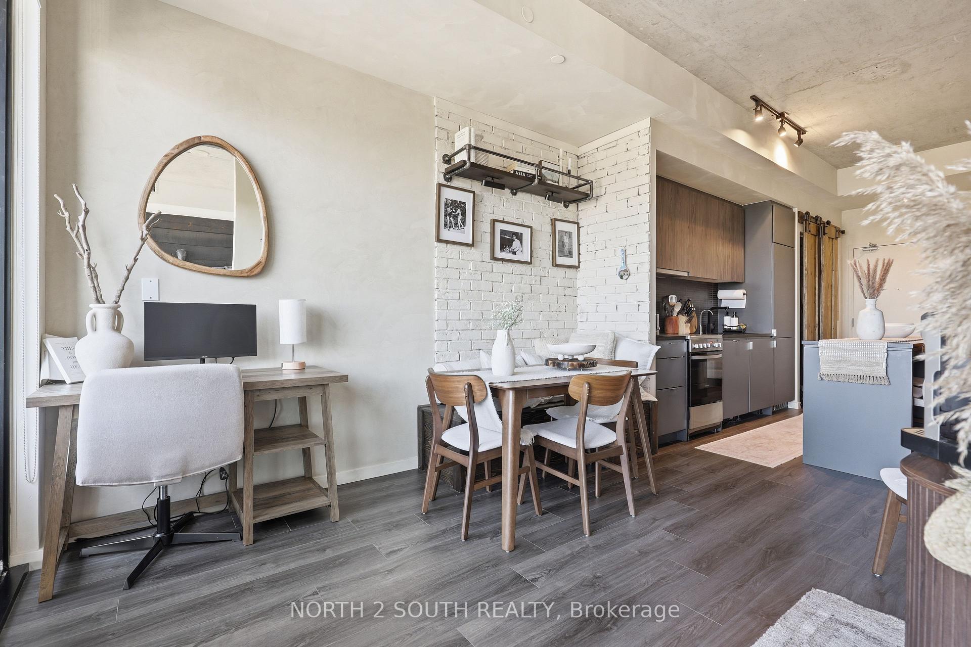 Photo 13 of Unit 717, 7 Smith Crescent, Etobicoke, Stonegate-Queensway — HOMEH