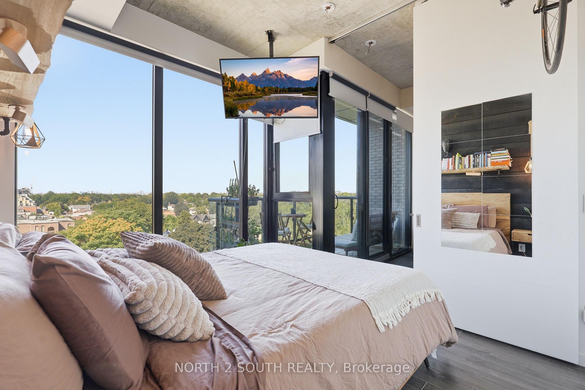 Photo 16 of Unit 717, 7 Smith Crescent, Etobicoke, Stonegate-Queensway — HOMEH